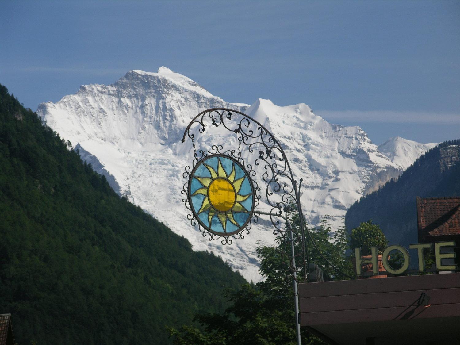 Hotel Sonne Interlaken-Matten Unterseen Exterior photo