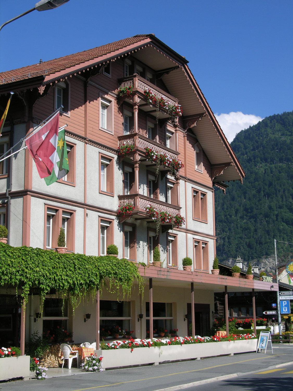 Hotel Sonne Interlaken-Matten Unterseen Exterior photo